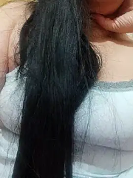 Souzy Cat online show from March 3, 10:49 pm