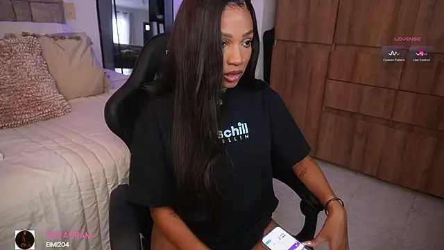 eimi spacee online show from April 10, 5:41 pm