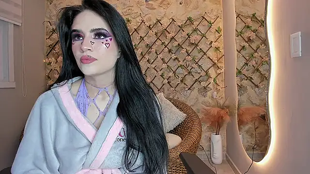 Valeriabigass online show from February 13, 9:05 pm