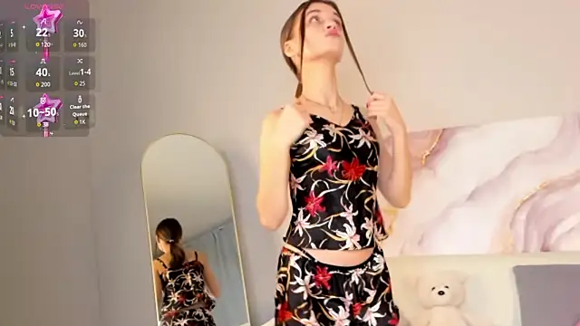 VioletaDiaz  online show from February 16, 1:38 am