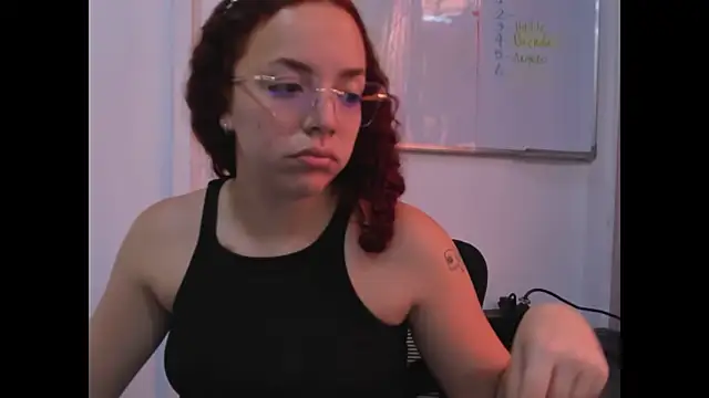 Miss Dior2 online show from February 17, 5:12 pm