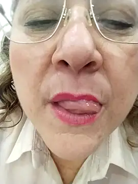 JULIETA 21- online show from February 26, 12:37 pm