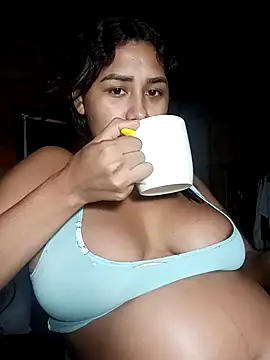 Eira Allen online show from February 12, 3:41 am