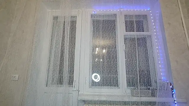 CalandraRolon online show from March 1, 7:35 pm