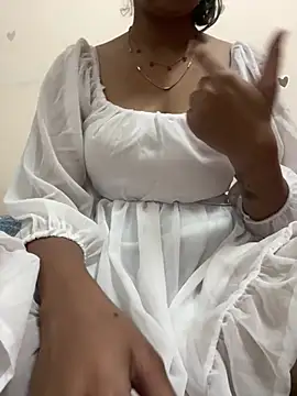 kavyababy00 online show from February 24, 5:22 pm