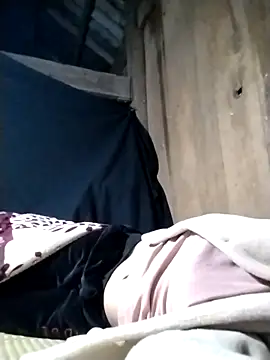 bemupcute online show from February 4, 12:30 pm