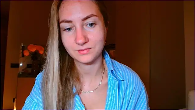 BluueSilk online show from November 13, 6:45 am