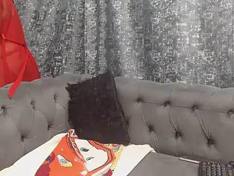 PrettyBoobsXX43 online show from April 9, 12:35 am