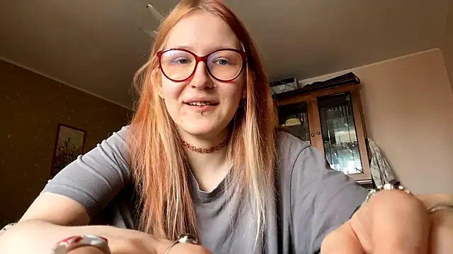 LaureenVielma online show from February 23, 8:25 am