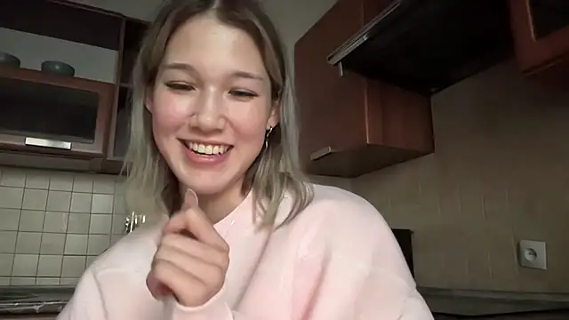 lilXdomiii online show from April 16, 11:32 am