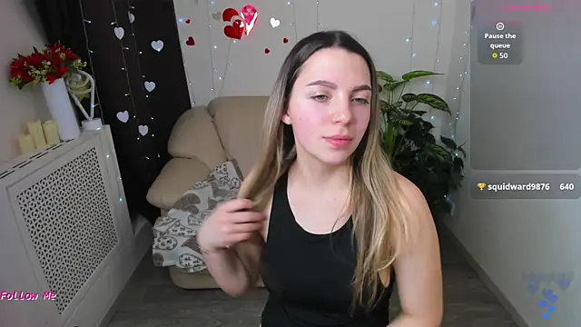 Alice nice x online show from March 18, 5:45 am