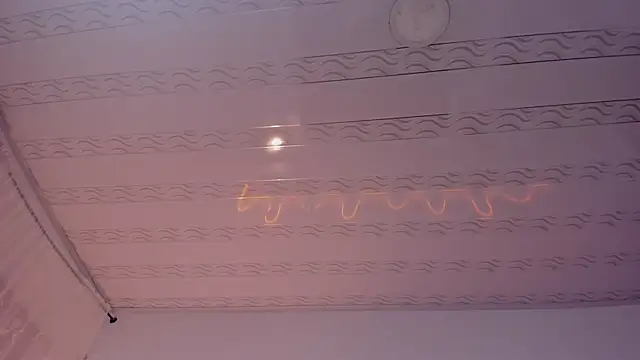 sweet bonnyy online show from February 19, 2:22 am