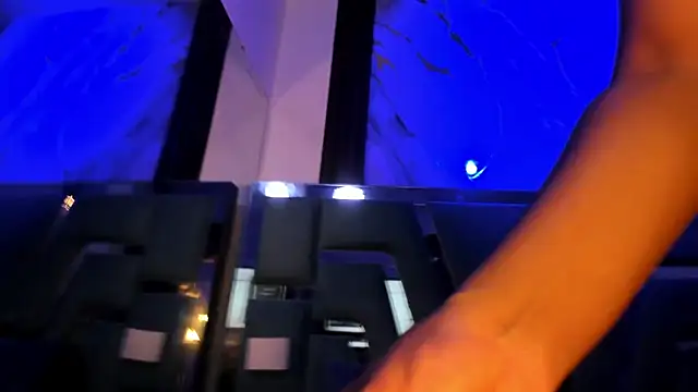 emii brown online show from April 22, 1:46 am