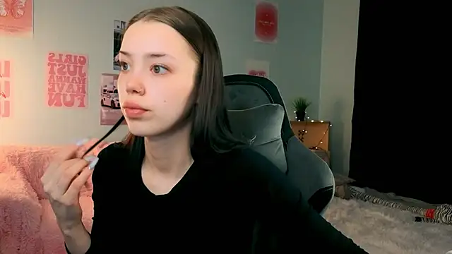 Vexnexe online show from February 26, 7:35 pm