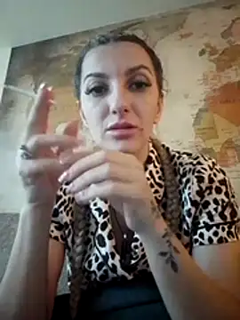 LannaQuinn online show from February 2, 9:19 am