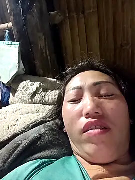 hot-luna- online show from March 18, 7:19 pm