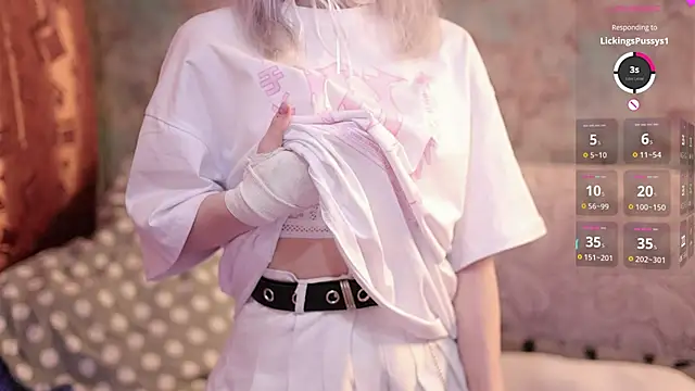 Yunakiss online show from March 13, 9:27 pm