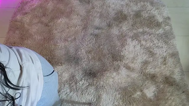 Ladyy brownn online show from April 6, 11:44 am