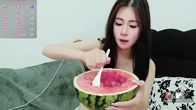 onnilan online show from April 18, 4:53 pm