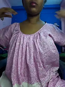 Mahira06 online show from April 8, 1:57 pm