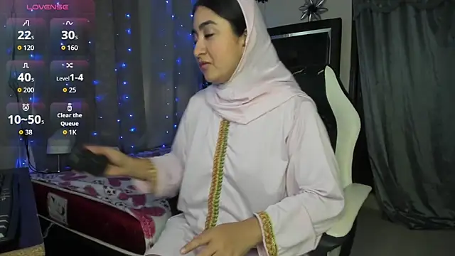 SamiraAwada online show from March 17, 6:56 pm