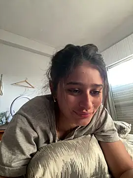 madison90 online show from February 5, 9:40 pm