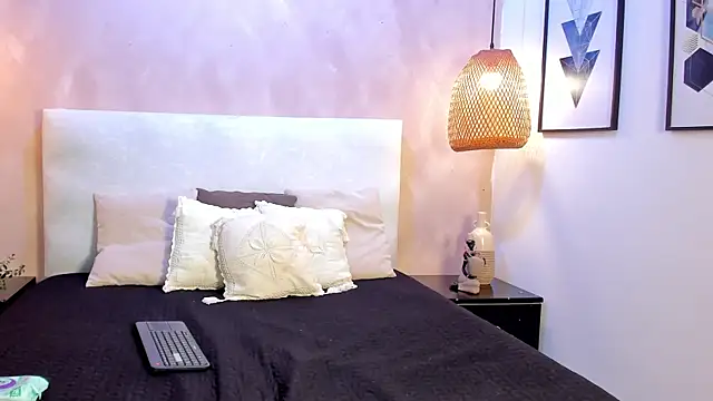 Hilaryportman online show from February 21, 10:43 pm