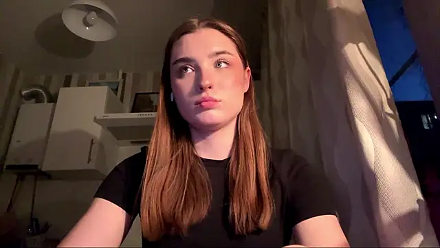 LissaBliss online show from March 13, 3:35 pm