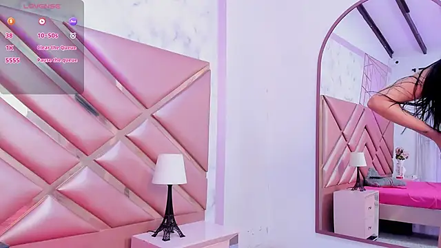 LauraRoot online show from February 14, 12:07 pm