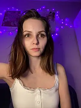 kirakotarina28 online show from March 6, 11:55 pm