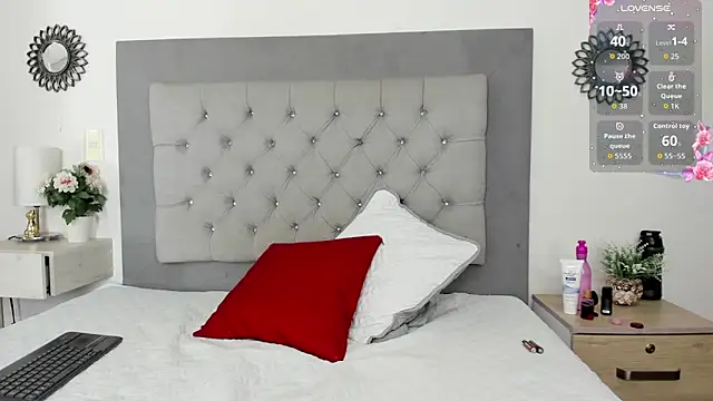 Karla 94 online show from February 26, 4:22 am