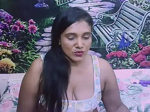 IndianSexyLady20 online show from March 28, 8:47 am