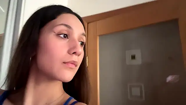 SelinaNoir online show from February 21, 8:37 am