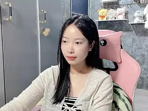 Linne6789 online show from April 5, 4:22 am