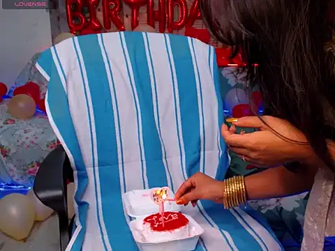 ELIZA 01 online show from April 12, 8:06 am