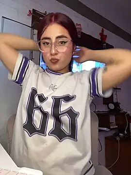 Natasha-Naughty- online show from March 3, 9:54 pm