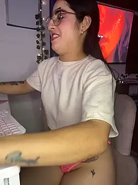 Natasha-Naughty- online show from February 19, 7:13 pm