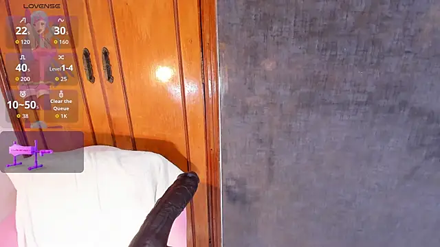 nicolle boobies online show from April 2, 7:11 pm