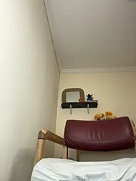 LilaRvsh online show from March 21, 5:18 pm