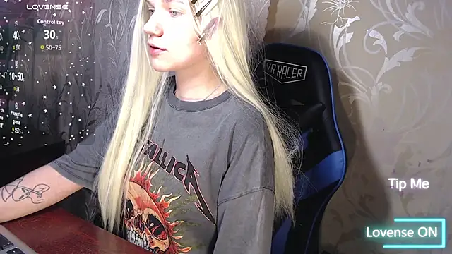 Shiny Victoria online show from February 26, 10:47 am