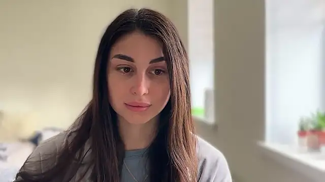 LiluMartiznir online show from March 26, 2:08 pm