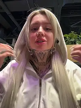 Chiibi online show from February 19, 10:15 am