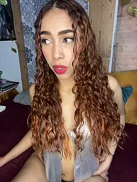 LiaHansson00 online show from February 11, 3:46 pm