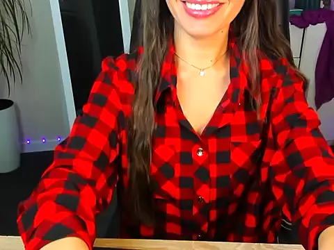 Euphoria-a online show from February 13, 9:05 pm