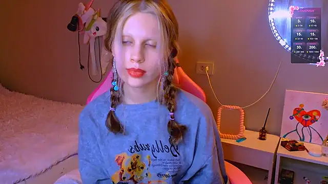 Maxine gold online show from March 8, 2:04 am