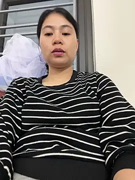 Yinini online show from March 13, 2:29 pm