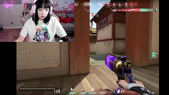 MollysLand online show from February 13, 9:44 am