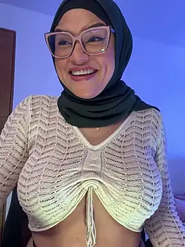 Amira-Awhada online show from April 16, 9:39 pm