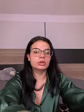 Karolina Velvet online show from February 6, 9:18 pm