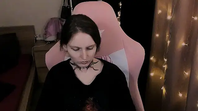 Onyxix online show from March 24, 9:09 pm